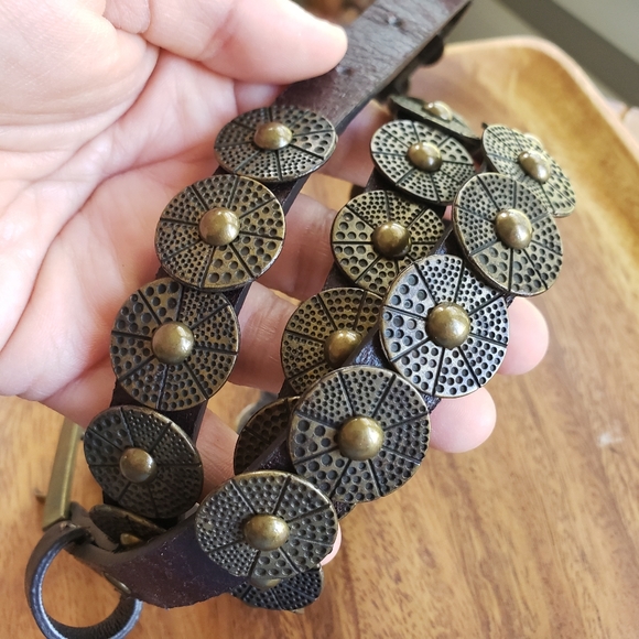 Belt brass colored hardware 34 36 38 - Picture 2 of 11